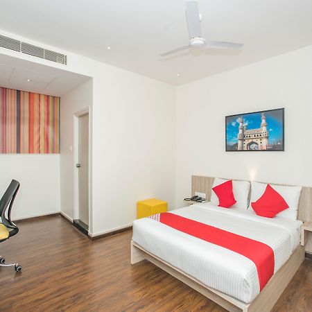 Airport Hotel Hsp New Delhi Bagian luar foto