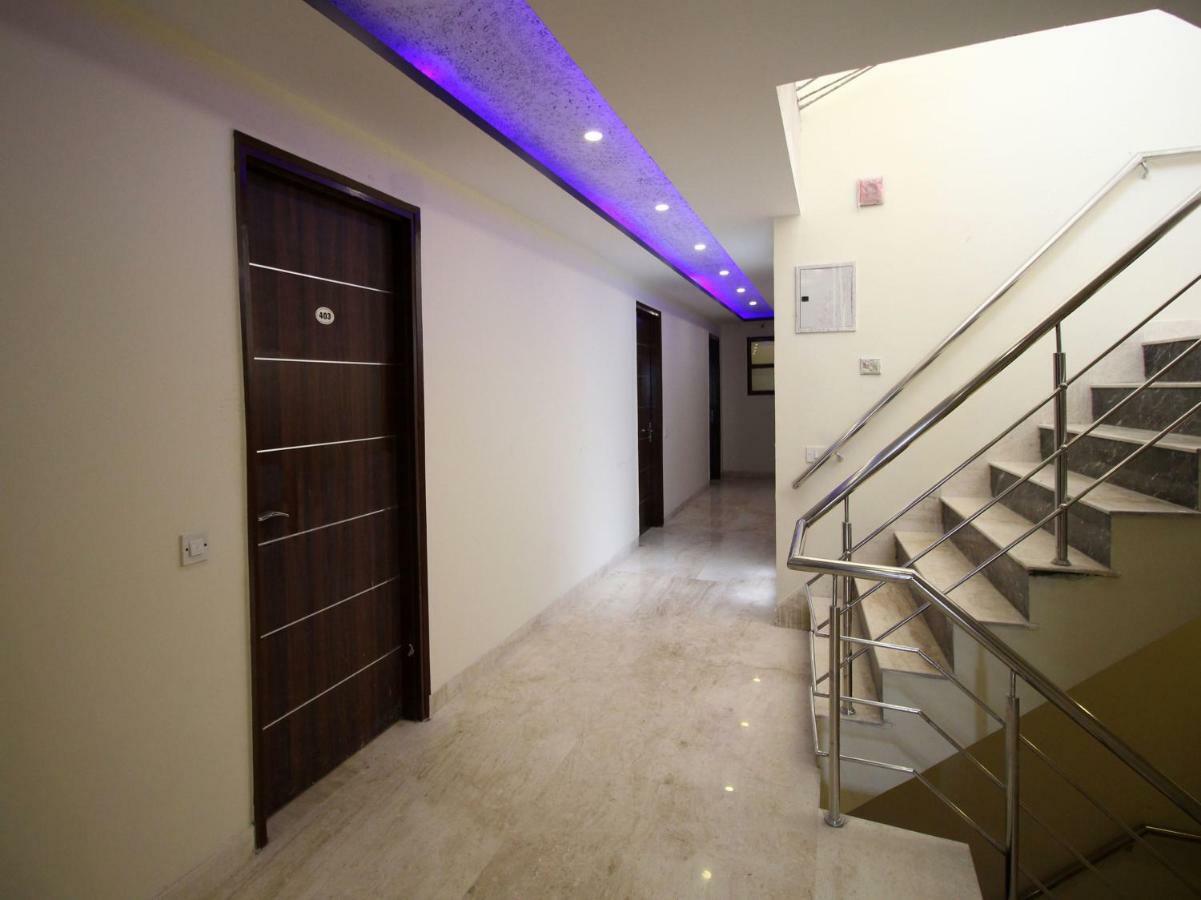 Airport Hotel Hsp New Delhi Bagian luar foto